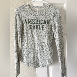 American Eagle thermal floral long sleeve top